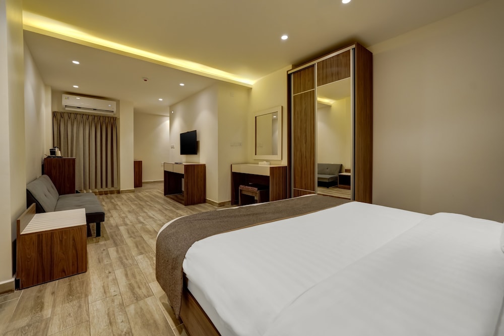 Luciana Hotel By Bratus