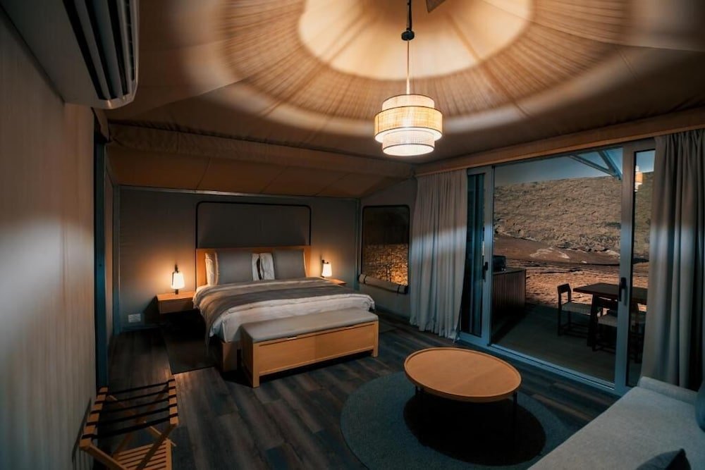 Hotel Moon Retreat