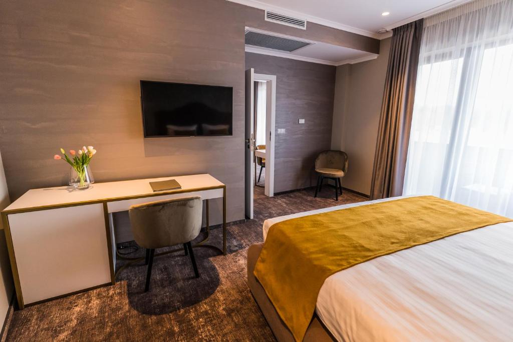 Hotel Aventus