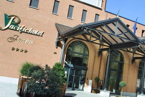 Hotel Pacific Hotel Fortino cazare Torino