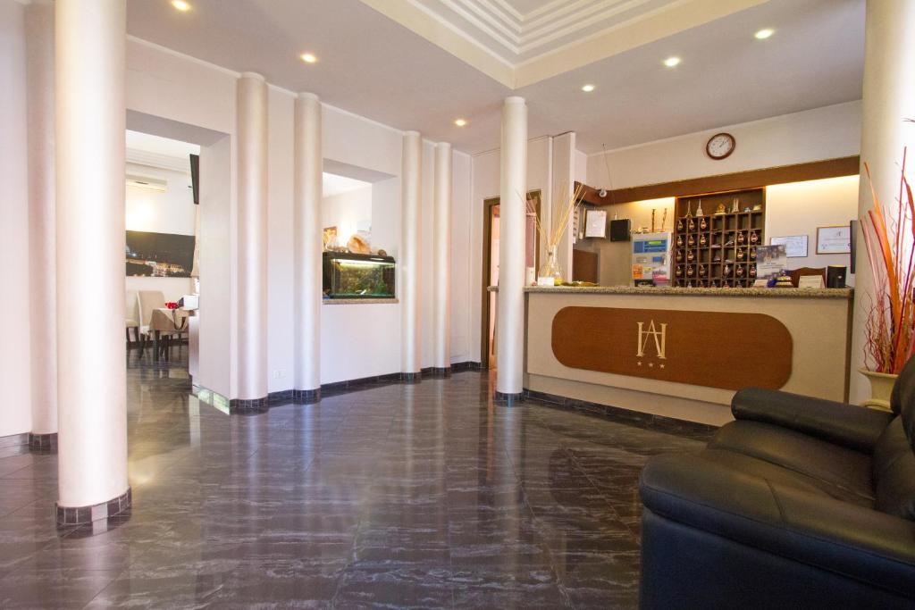 Hotel Adriano