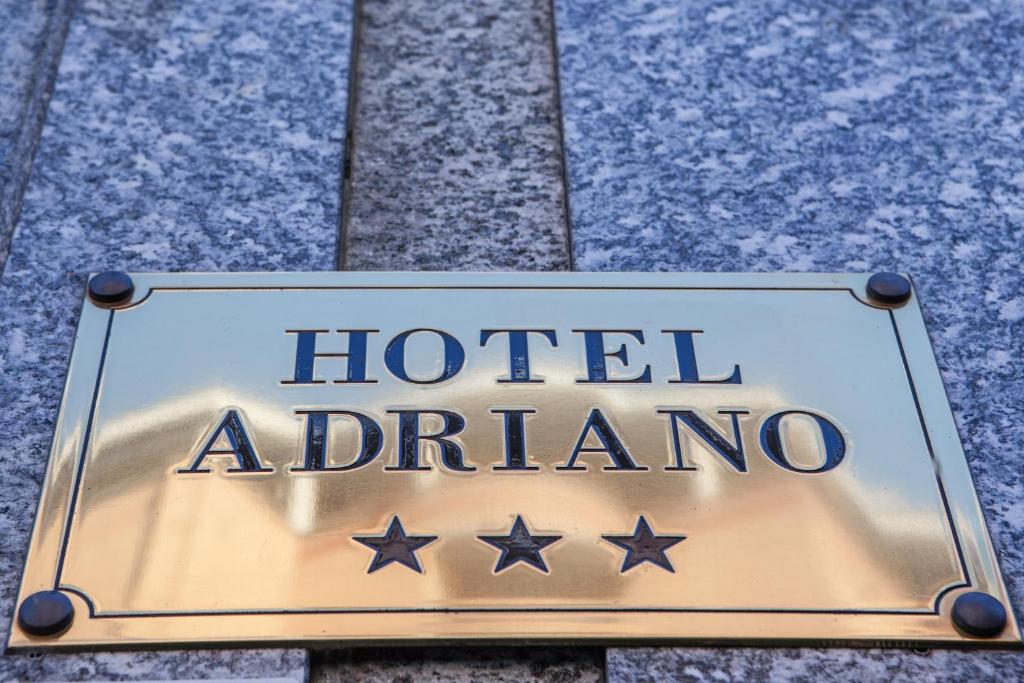 Hotel Adriano