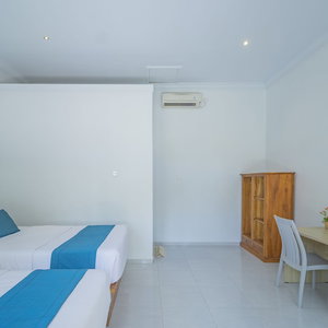 Sejur Govardhan Bungalow vacanta Nusa Penida