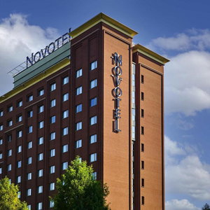 Hotel Novotel Torino Corso Giulio Cesare cazare Torino