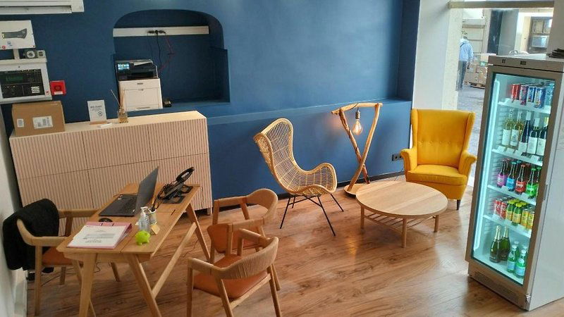 Hotel Charlie's Hotel