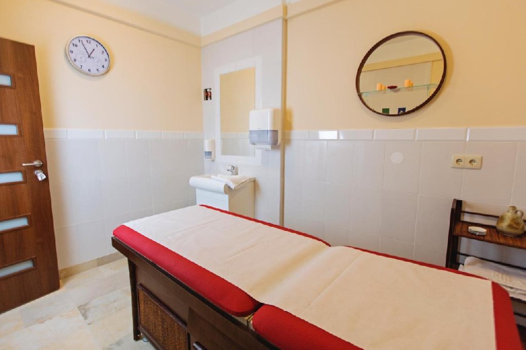 Elite Resort Hotel (Oradea)