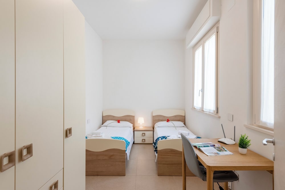 La Suite 2 Ondina Viareggio 200M From Sea