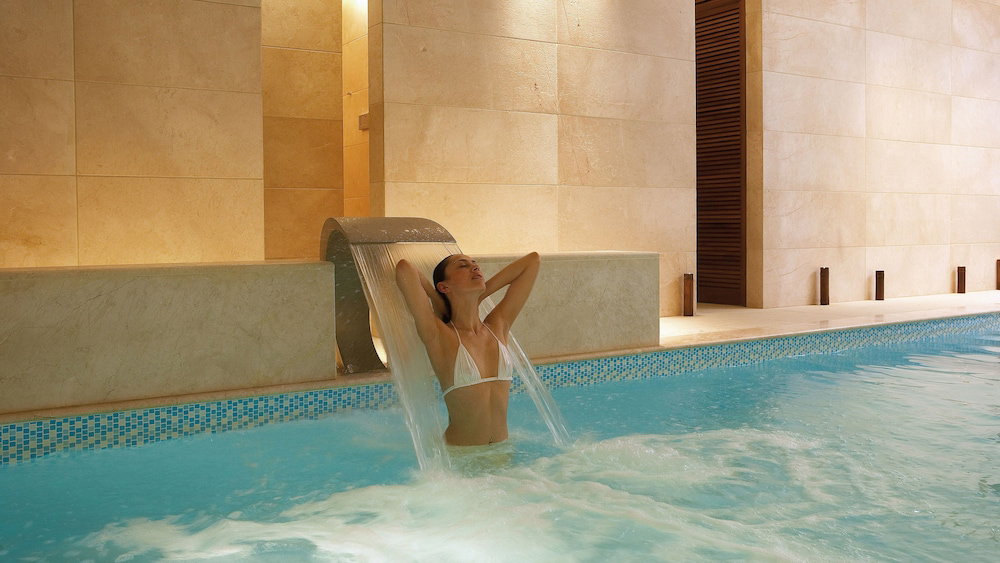 Hotel Alexander Beach Hotel & Spa