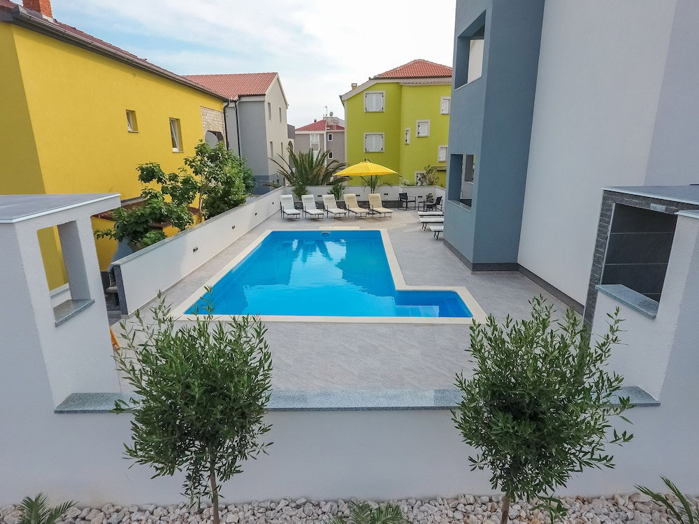 Hotel Pool Apartments Privilege
