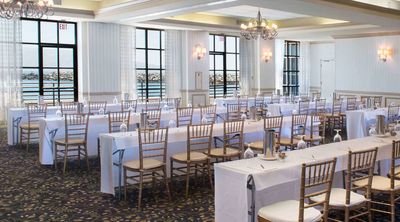 Hotel The Portofino Hotel & Marina