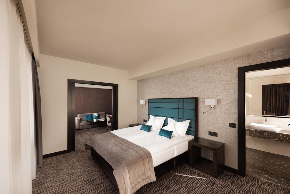 Old Town Hotel