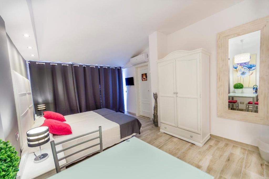 Sun Holidays Hotel
