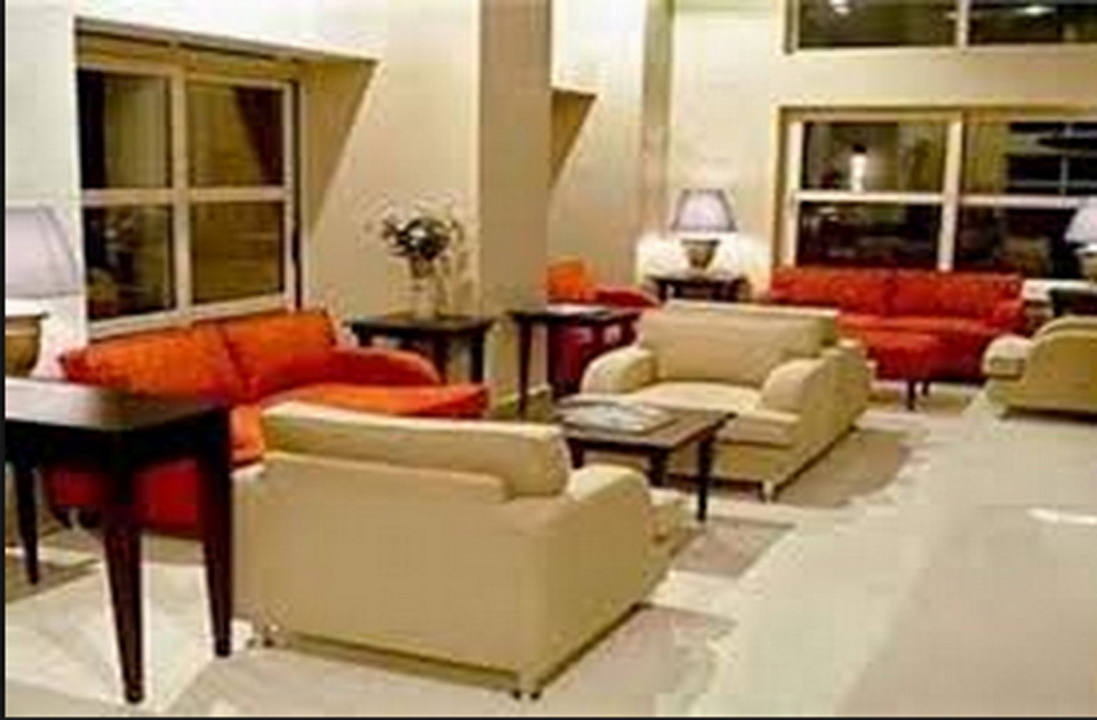 Almena Hotel