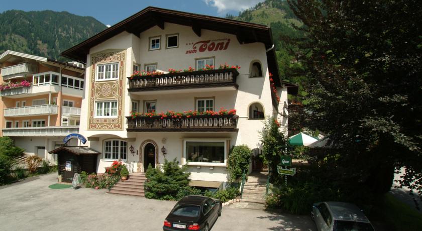Hotel Zum Toni