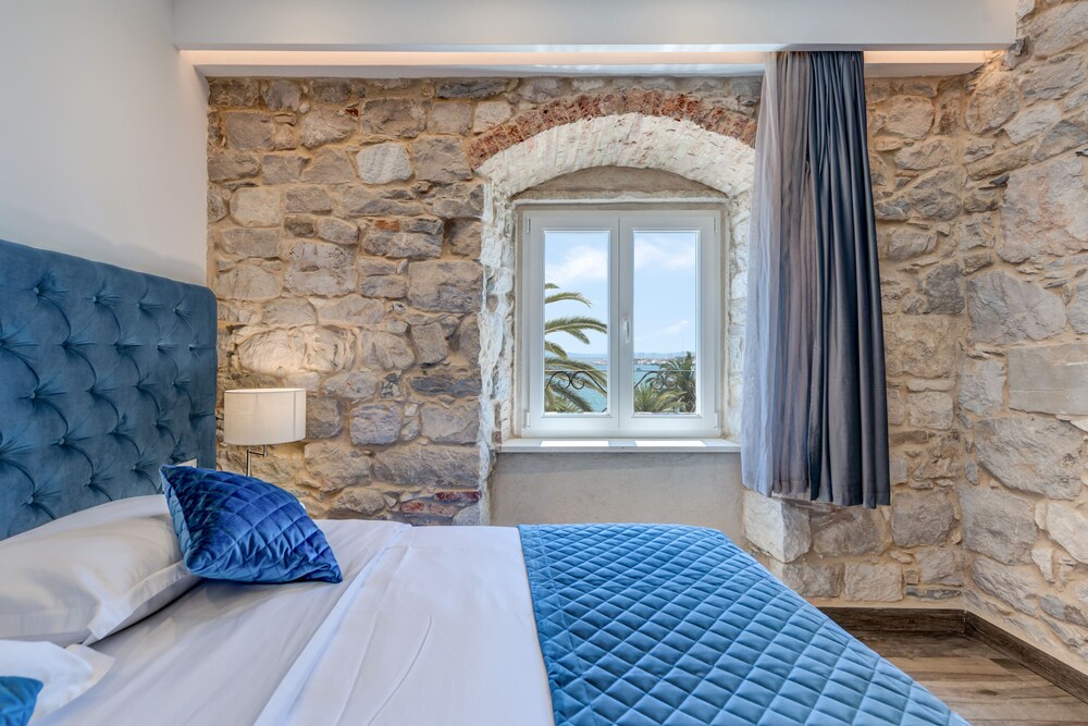 Palms Promenade Luxury Rooms