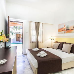 Hotel Rigas cazare Skopelos