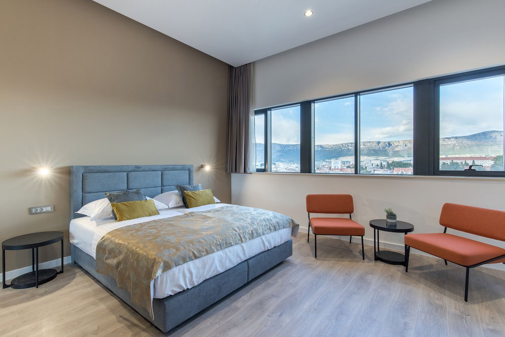 Seascape Luxury Rooms