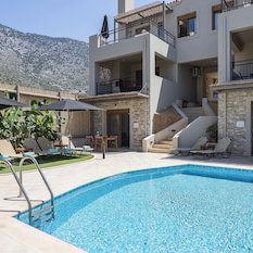 Hotel Pantheon Villas & Suites cazare Bali Beach