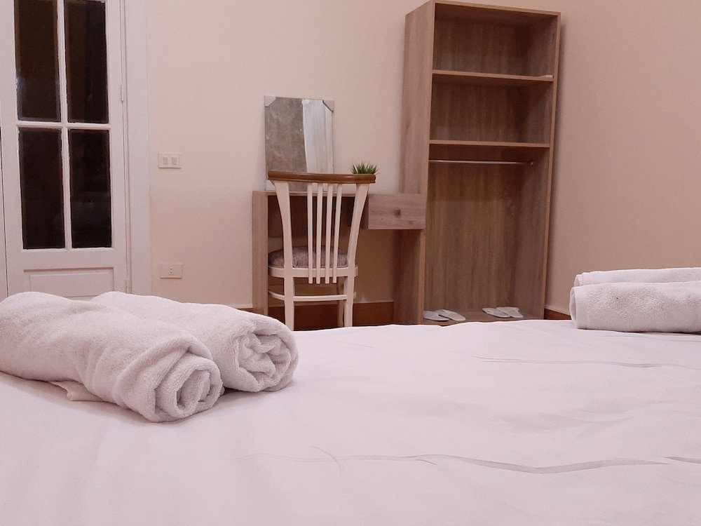 Royal Apartment In Talaat Harb Downtown