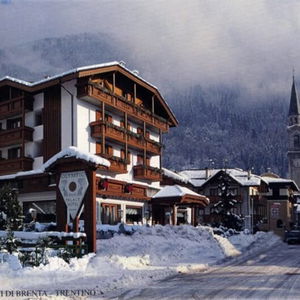 Hotel Olympic Palace cazare Pinzolo