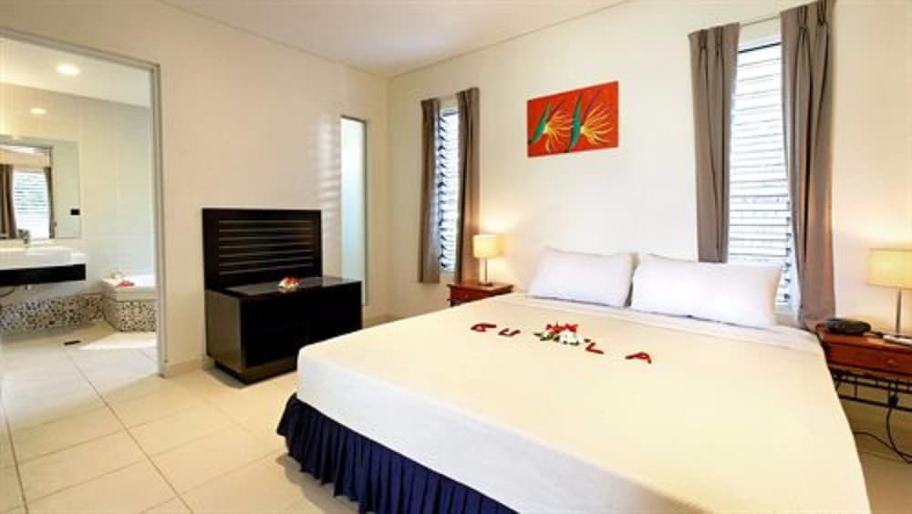 Hotel First Landing Beach Resort And Villas