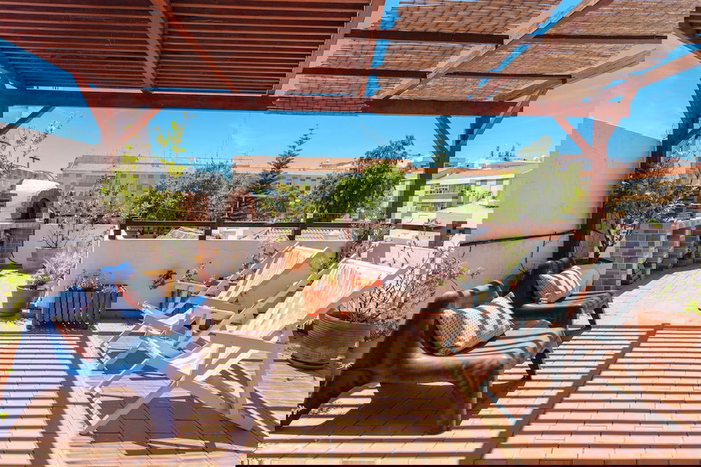 Hotel Downtown Alegria B&B