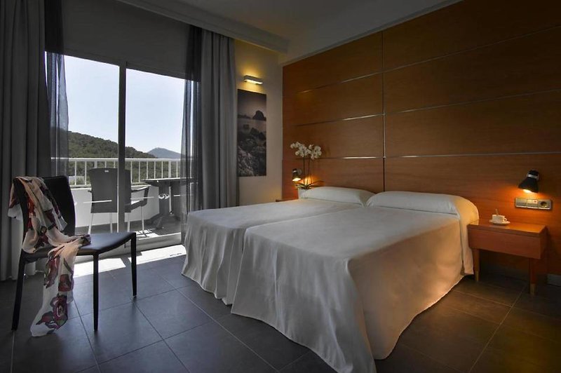 Palladium Cala Llonga