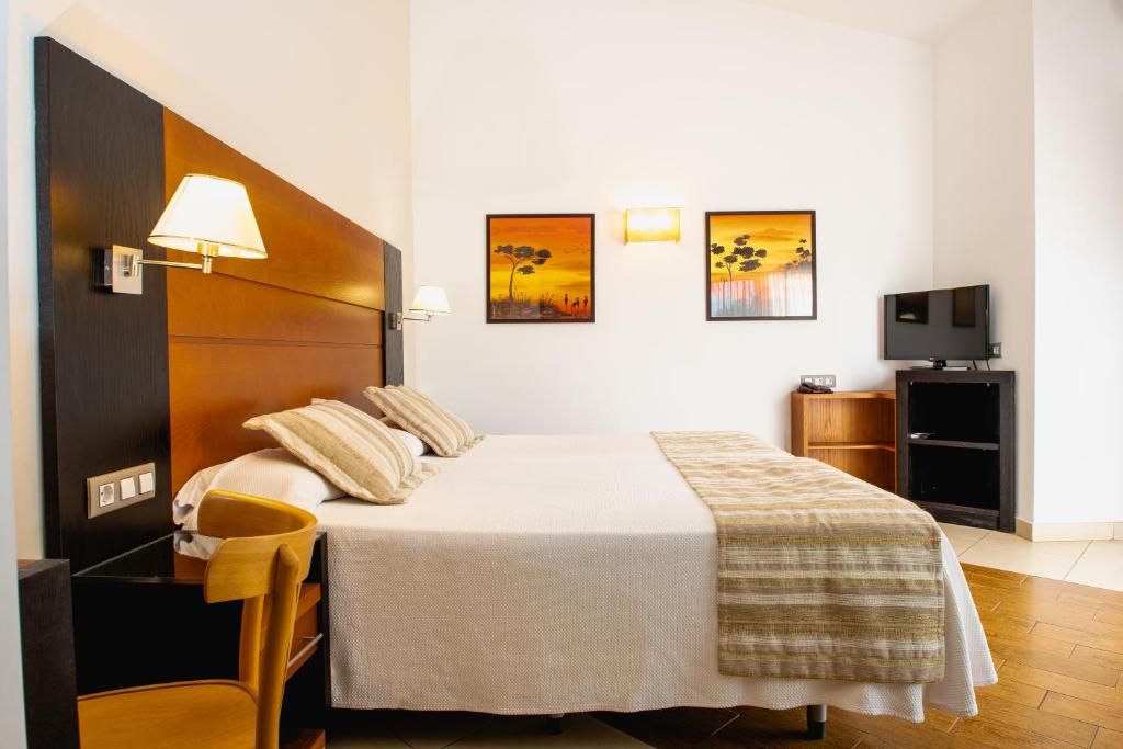 Miraflor Suites