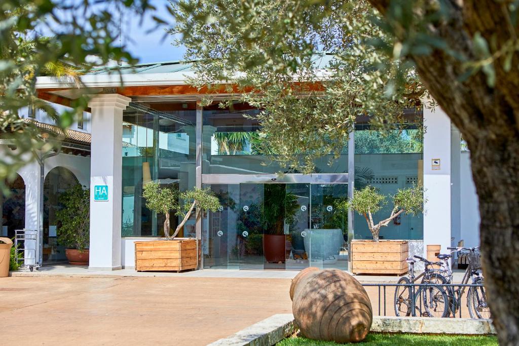 Sea Club Mediterranean Resort