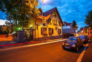 Hotel Pension Brasovu Vechi cazare Brasov
