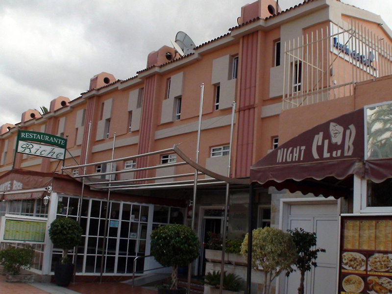 Apartamentos Jardín Del Sol