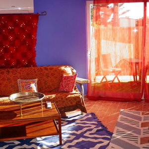 Sejur Inn Seventies Cheap & Chic vacanta Lagos
