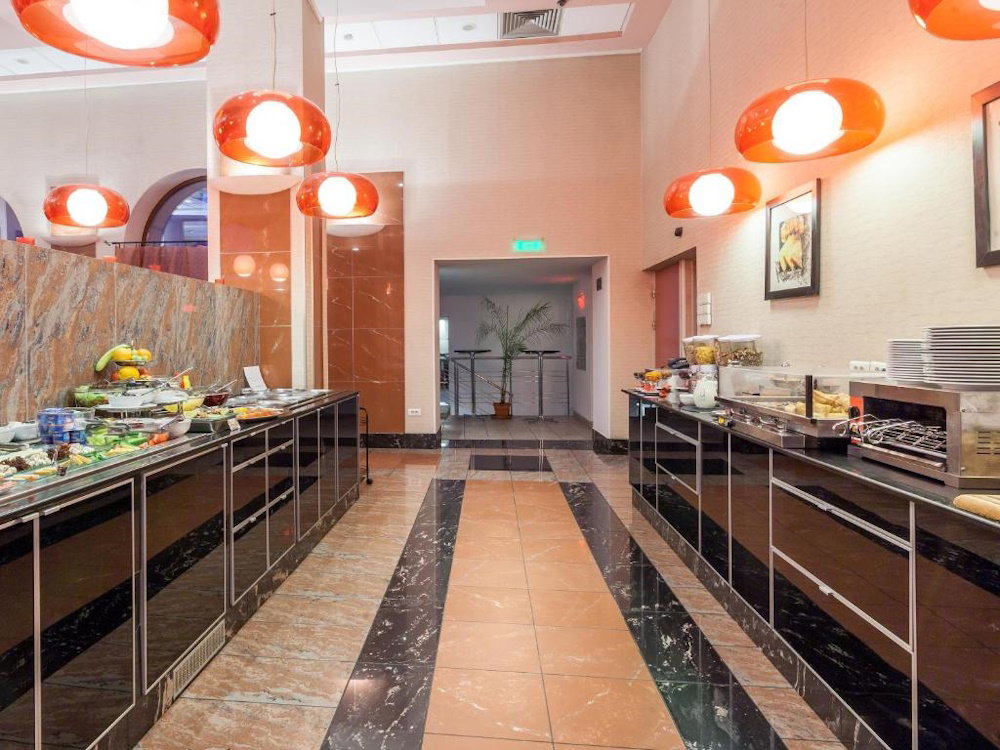 Hotel Continental Forum