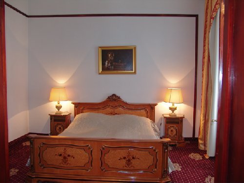 Imparatul Romanilor
