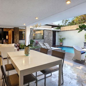 Hotel Peppers Seminyak cazare Seminyak