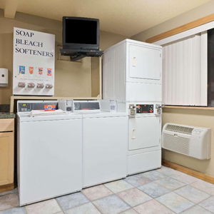 Hotel Super 8 By Wyndham Billings cazare Billings