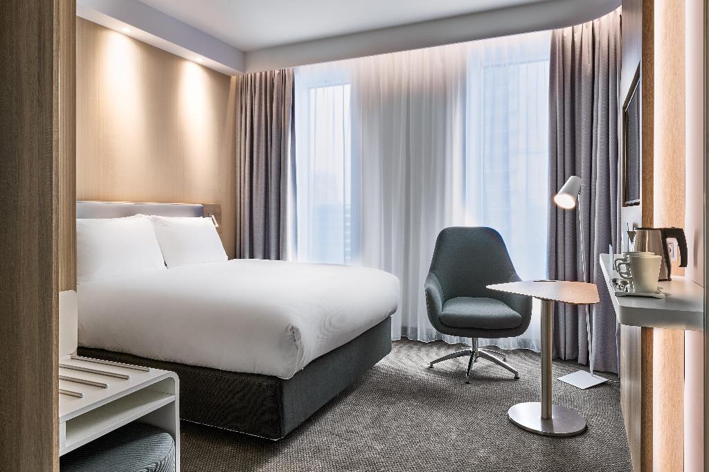 Hotel Holiday Inn Express Warsaw - The Hub
