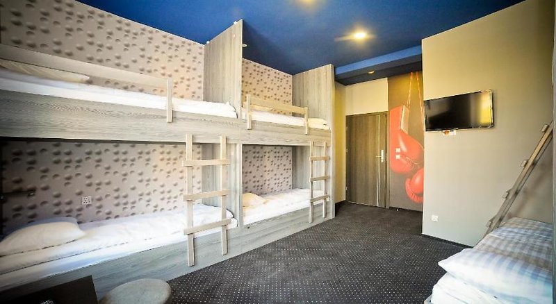 Hotel Olympic Hostel