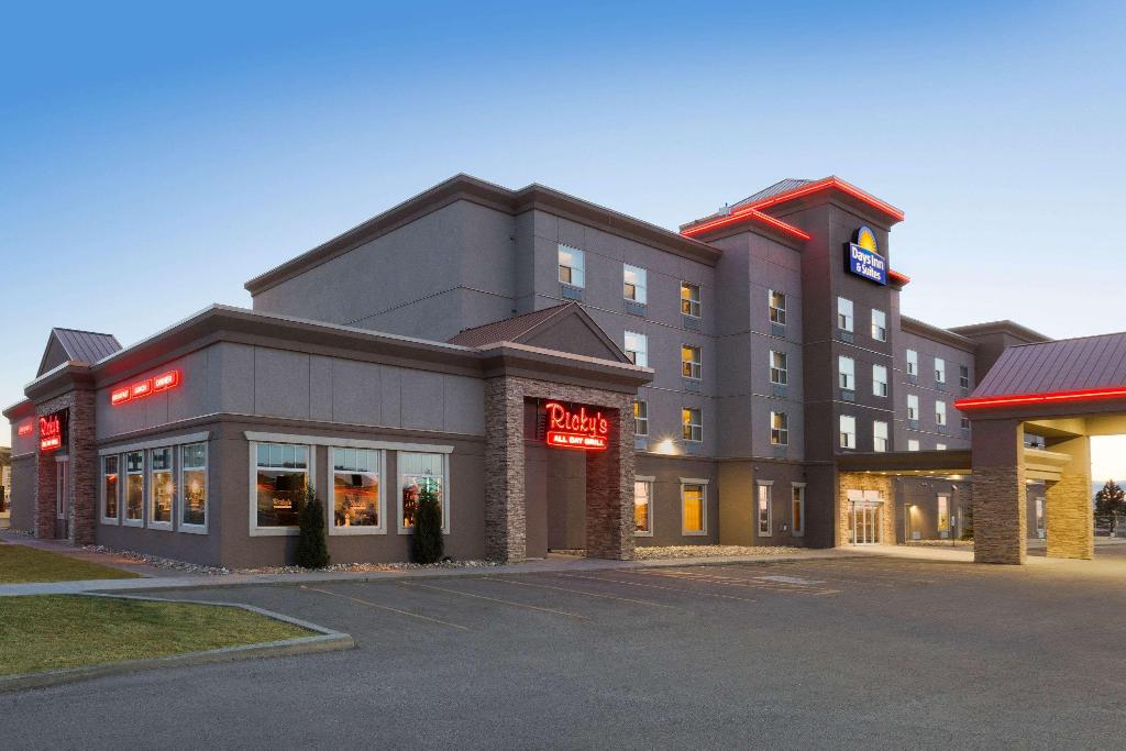 Hotel Days Inn & Suites By Wyndham Edmonton Airport