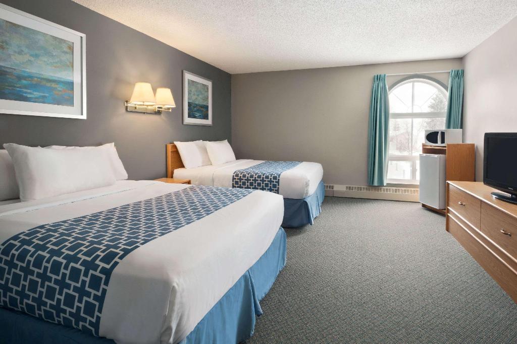 Hotel Travelodge By Wyndham Edmonton Airport