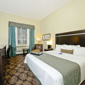 Hotel Best Western Plus Travel Hotel Toronto Airport cazare Toronto
