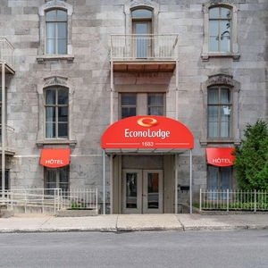 Hotel Econo Lodge Montreal cazare Montreal