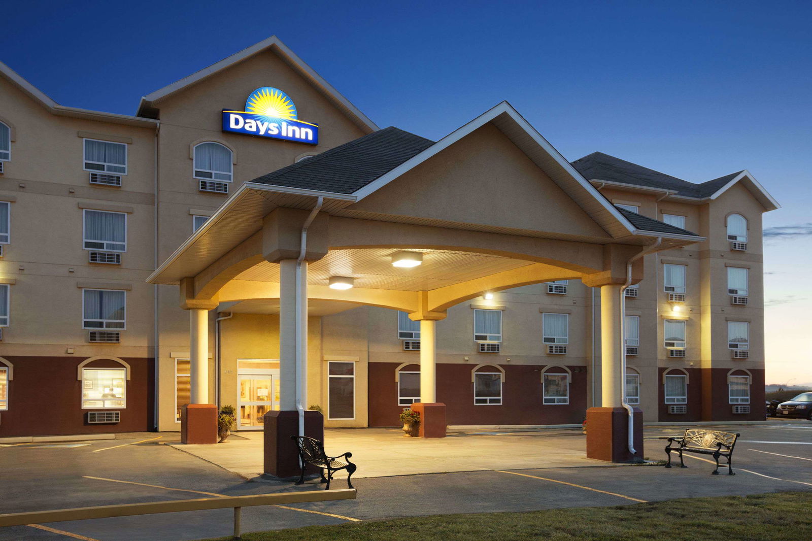 Hotel Days Inn By Wyndham Dawson Creek