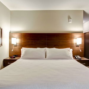 Hotel Best Western London Airport Inn & Suites cazare London