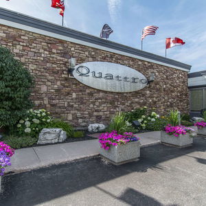 Hotel Quattro Suites & Conf. Centre, An Ascend Hotel Collection Member cazare Sault Ste. Marie