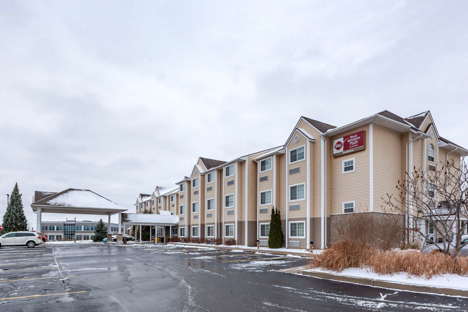 Hotel Best Western Plus Woodstock Inn & Suites