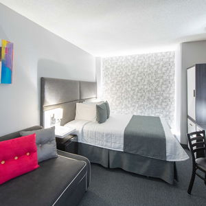 Hotel Travelodge Montreal Centre cazare Montreal