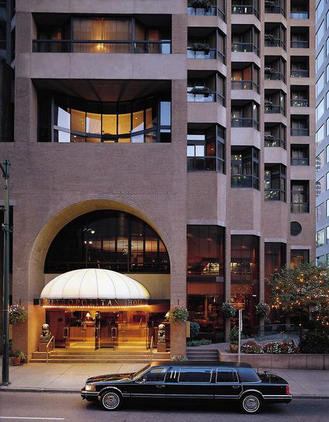 Hotel Metropolitan Vancouver