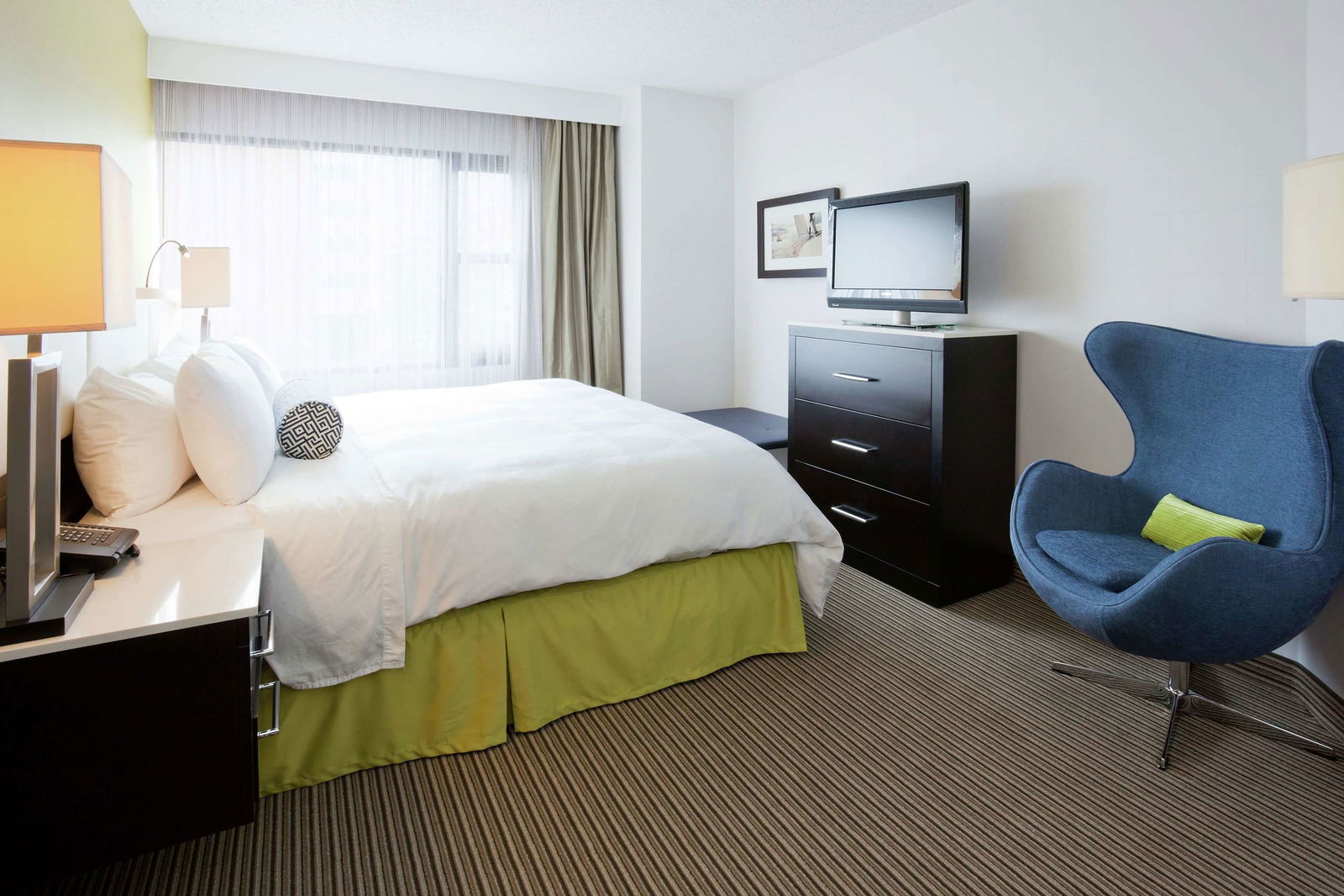 Hotel The Hollis Halifax - A Doubletree Suites By Hilton