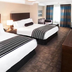 Hotel Sandman Hotel Oakville cazare Oakville